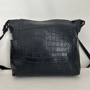 Patricia Nash Croc Embossed Leather Crossbody Shoulder Bag Black Hobo Pockets